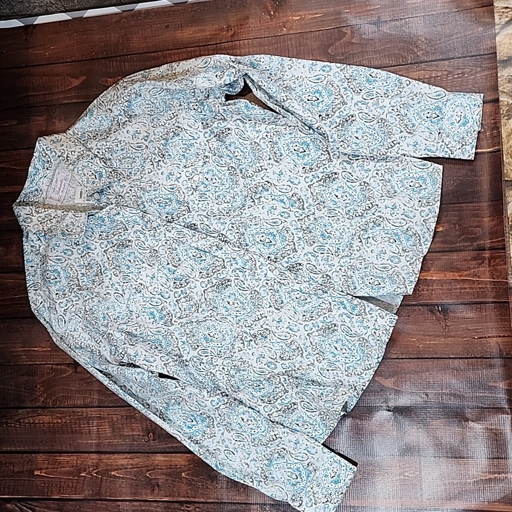 New With Tags womens western cowgirl pearl snap shirt